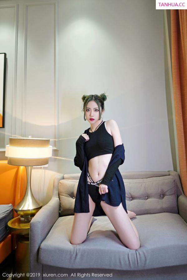 贾诗晗 小樱和 [XIUREN]高清写真图 2019.08.26 贾诗晗第19张图片